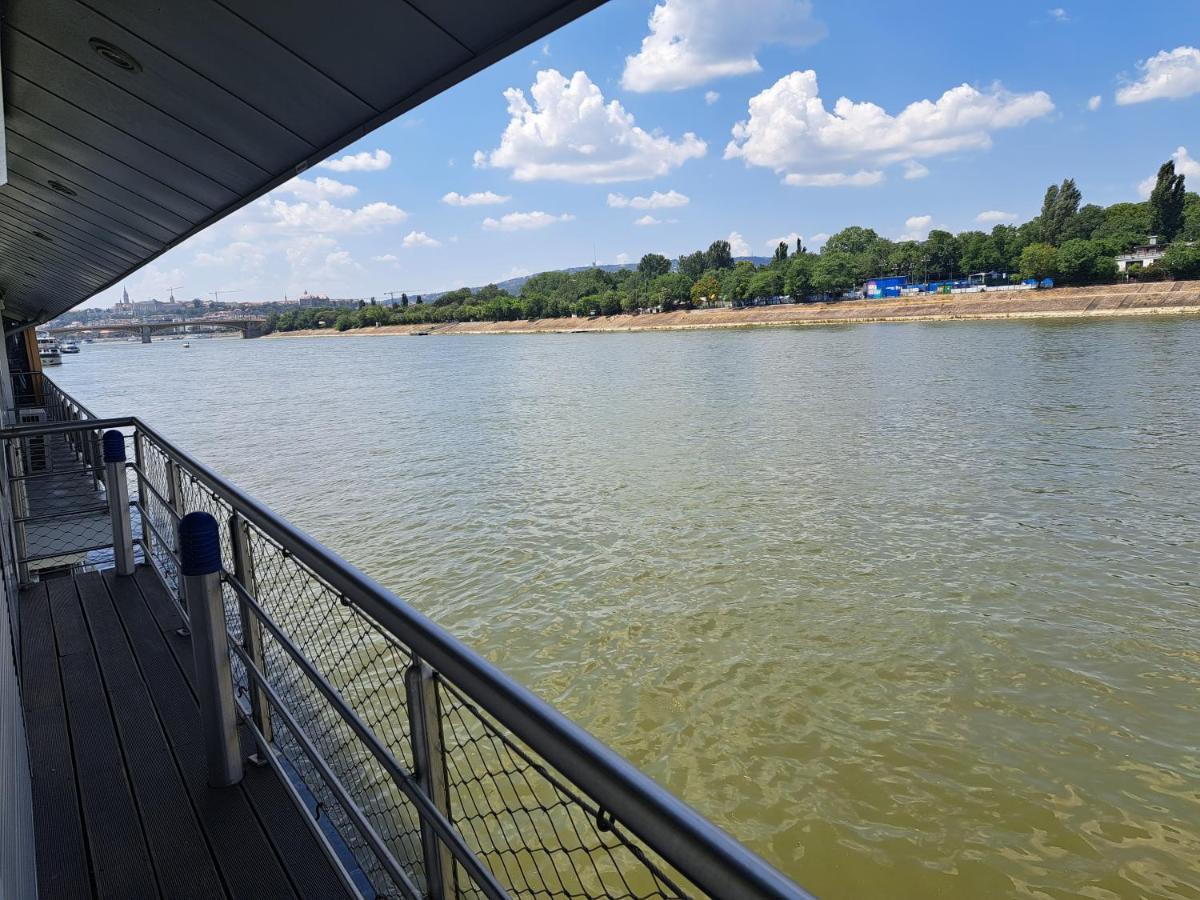 Vogue Boat Apartments Budapest Exteriör bild